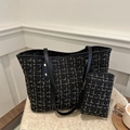 Elegantes Set aus Tweed-Tragetasche in Schwarz und Gold mit passender kleiner Tasche - Schwarz