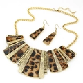 Parure de bijoux vintage avec collier léopard et boucles d'oreilles dorées - Ensemble Léopard Doré