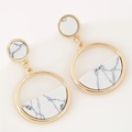 Minimalist gold geometric earrings with white marble texture stone in round hollow design - White Marble Texture / Gold/White