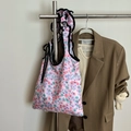 Bolso tote de lona floral con correas de volantes y lazo negro para moda de primavera - Flor Púrpura