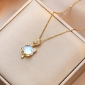 Collier renard tendance avec pierre oeil de chat bleue et cristaux pour femmes - Collier Renard en Opale Bleu Clair (X4248)