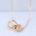 Elegante vergulde ketting met twee verstrengelde harten en glanzende zirkonia kristallen - Gouden Dubbel Hart