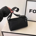 Borsa a tracolla in nylon nero impermeabile con tasche multiple e cinghia regolabile - Nero