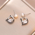 Orecchini vintage a lettera D con perle naturali d'acqua dolce e zircone a forma di cuore - Argento