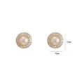 Boucles d'oreilles perles d'eau douce avec base dorée et halo de cristaux brillants, 10 mm - Style Fleur Perle (E0980)