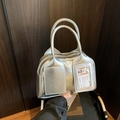 Borsa Boston in pelle metallizzata argento con fessura per carta orso e due manici - Argento