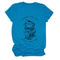 Détail du t-shirt bleu clair à col rond avec motif graphique noir Suriel Tea Co. à plat - S / Bleu Lac (Impression Noire)