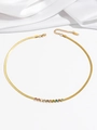 Dettaglio della collana in acciaio inossidabile placcata oro 18k con pietre colorate - Acciaio Inossidabile Placcato Oro 18K / Set Catena a Spina di Pesce con Zirconi Colorati (T0228)