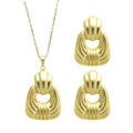 Vintage Gold Halskette und Muschel-Ohrringe Set mit Rippendesign auf weißem Grund - Muscheltextur Trapez-Stil (STJS2529)
