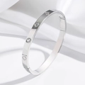 Gepolijste zilveren roestvrijstalen klaverarmband met fonkelende kristallen voor dames - Klaver Bloem Stijl (TT0048) / Zilver