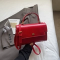 Elegante borsa a tracolla rossa in pelle per cellulare con fibbia dorata e cinturino - Borgogna
