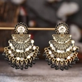 Boucles d'oreilles paon vintage en émail noir et or pour un style bohème ethnique chic - Noir