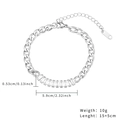 Detailansicht eines silbernen Sternarmbands mit Baguette-Steinen und Karabinerverschluss - Baguette-Schliff Strass Stil / Silberner Stil (B2401-ST)
