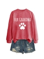 Mise à plat du sweat rouge brique avec imprimé Fur Grandma et short en jean vieilli - S / Rouge Brique (Police Blanche)