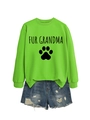 Détail du sweat FUR GRANDMA vert citron et d'un short en jean bleu délavé usé - S / Vert Fruit (Police Noire)