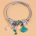Silbernes Armband mit Meerjungfrau, Sommer-Muschel und grünen Emaille-Anhängern - Grün (015063105)