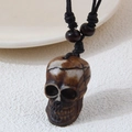 Retro Adler-Stil Totenkopf Anhänger Halskette mit dunkler Kordel und Holzperlen Akzenten - 40CM / Skelett-Stil