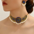 Vintage gold wing jewelry set with blue rhinestones and white pearl tassels - Blue
