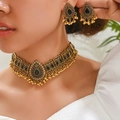 Vintage Middle Eastern style peacock jewelry set with black gems and gold beads - Black