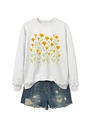 Sweat gris à imprimé souci et short en jean vieilli posés à plat pour femmes - Blanc Cassé
