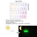 Stickers muraux couronne lumineuse montrant les dimensions et l'effet brillant - Style Couronne (YJX4004) / 10*20cm*2Pcs