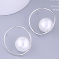 Orecchini a cerchio geometrici minimalisti in argento con grandi perle bianche - Coppia Bianca
