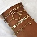Set di quattro bracciali geometrici dorati con catene a graffetta e ciondoli a foglia - Stile Foglia Oro Graffetta (3#)