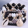 Bracciale multistrato con perline, ciondolo a conchiglia e occhio di bue stile boho - Nero Bianco Oro Argento (4)