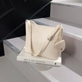 Sac seau minimaliste en cuir beige avec petite pochette ronde assortie amovible - Blanc Cassé