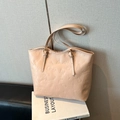 Grand sac cabas en cuir PU rose pêche avec gaufrage floral et chiot pour un style décontracté - Rose Sans Pendentif