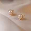 Pendientes de perlas de agua dulce con halo de circonitas sobre seda de color dorado - Estilo Girasol de Perla de Agua Dulce (E1244)