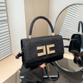 Schwarze Pailletten Umhängetasche mit goldener Schließe und elegantem Henkelgriff - Schwarz