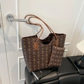 Grand sac cabas marron avec imprimé ours et pochette assortie pour le quotidien - Marron