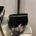 Sac bandoulière noir à franges avec large sangle ethnique et détails dorés - Noir