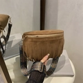 Sac bandoulière marron à franges avec bandoulière tissée aux motifs ethniques rétro - Kaki