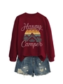 Ensemble sweat-shirt Happy Camper et short en jean vieilli posé à plat - Bordeaux