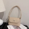 Elegante beige schoudertas met zilveren strikgesp en een ontwerp met knoopbanden - Khaki