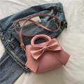 Sac à main rose avec grand nœud sur veste en jean, sac à bandoulière élégant pour femme - Rose