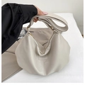 Chic beige ruched crescent shoulder bag with embossed fashion trend label and zipper - White Without Pendant