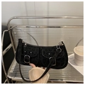 Sac baguette noir motif léopard à deux poches avant et boucles argentées élégantes - Noir
