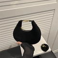 Mini bolso hobo de ante negro con cremallera dorada y correa ajustable - Negro
