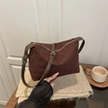 Bolso tote de pana color burdeos con correa de cuero marrón para otoño e invierno - Marrón