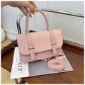 Borsa a scatola rosa con trama intrecciata, finiture in pelle e fibbie dorate di lusso - Rosa