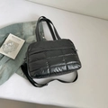 Bolso tote grande negro acolchado impermeable de algodón con correa de hombro ajustable - Negro