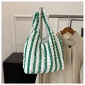Detail of green and white striped bubble tote bag with 3D pleated texture fabric - White and Green Contrast