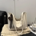 Sac fourre-tout beige en nylon avec breloque pâtisserie et cordelette décorative - Blanc Cassé (Avec Pendentif)