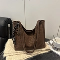 Grand sac cabas marron foncé avec motif léopard subtil et breloque décorative - Café (Avec Pendentif)