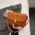 Chic vintage brown matte leather rectangular shoulder bag with elegant gold metal clasp - Brown