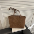 Bolso tote grande con elegante estampado de leopardo marrón y correas dobles al hombro - Marrón