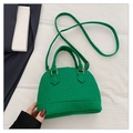 Borsa a conchiglia verde con stampa serpente, doppi manici e dettagli metallici oro - Verde